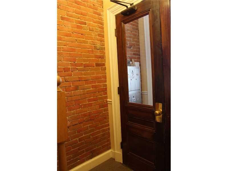 240 State Street, Unit 4 Portland, ME 04101 - Photo 13 of 26 Exterior Front.