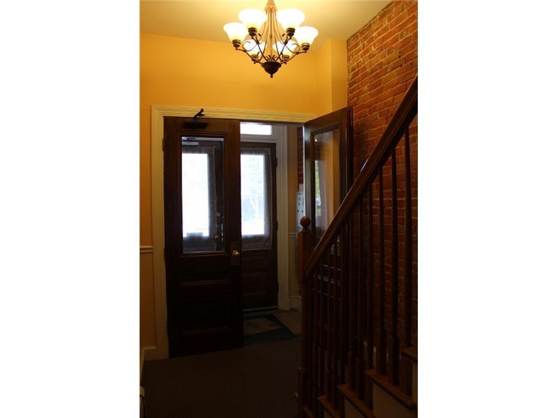 240 State Street, Unit 4 Portland, ME 04101 - Photo 15 of 26 Exterior Front.