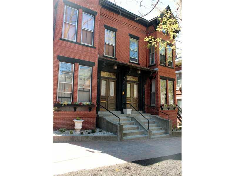 240 State Street, Unit 4 Portland, ME 04101 - Photo 2 of 26 Exterior Front.