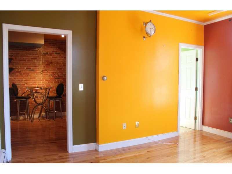 240 State Street, Unit 4 Portland, ME 04101 - Photo 6 of 26 Exterior Front.