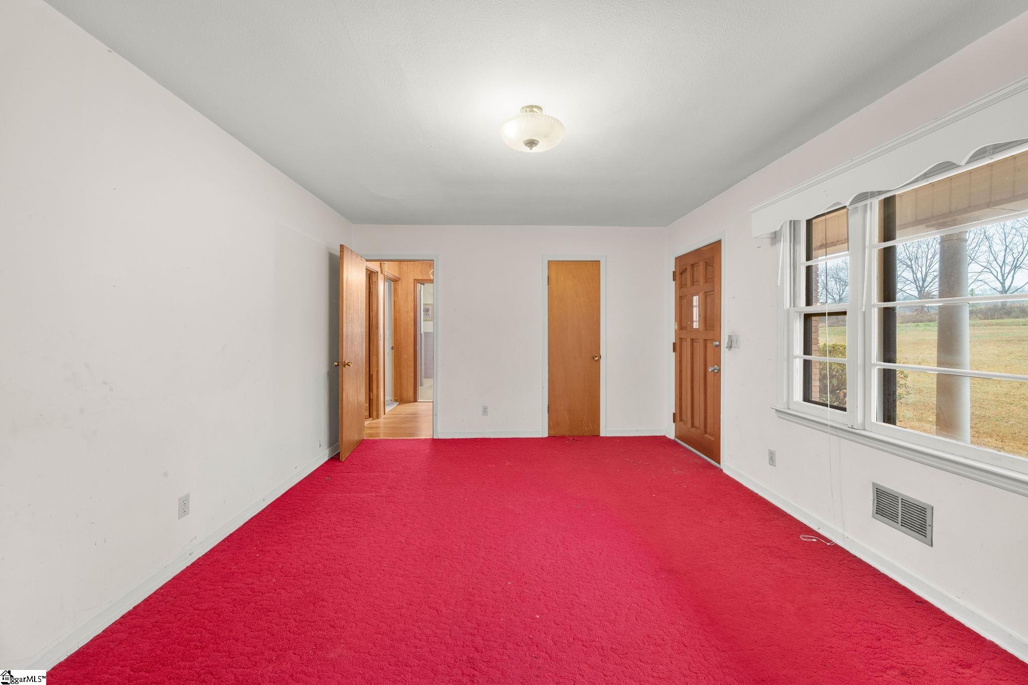 1592 Highway 357 Lyman, SC 29365 - Photo 25 of 37