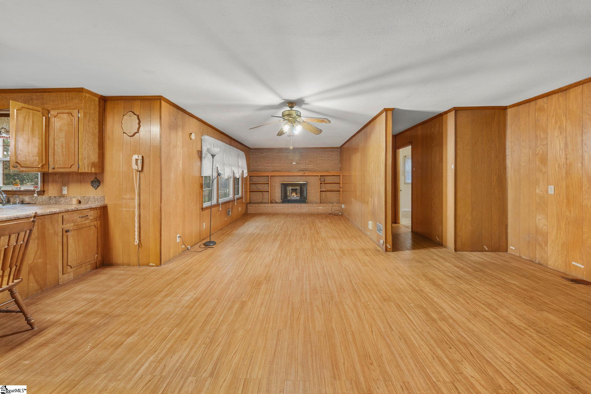 1592 Highway 357 Lyman, SC 29365 - Photo 33 of 37