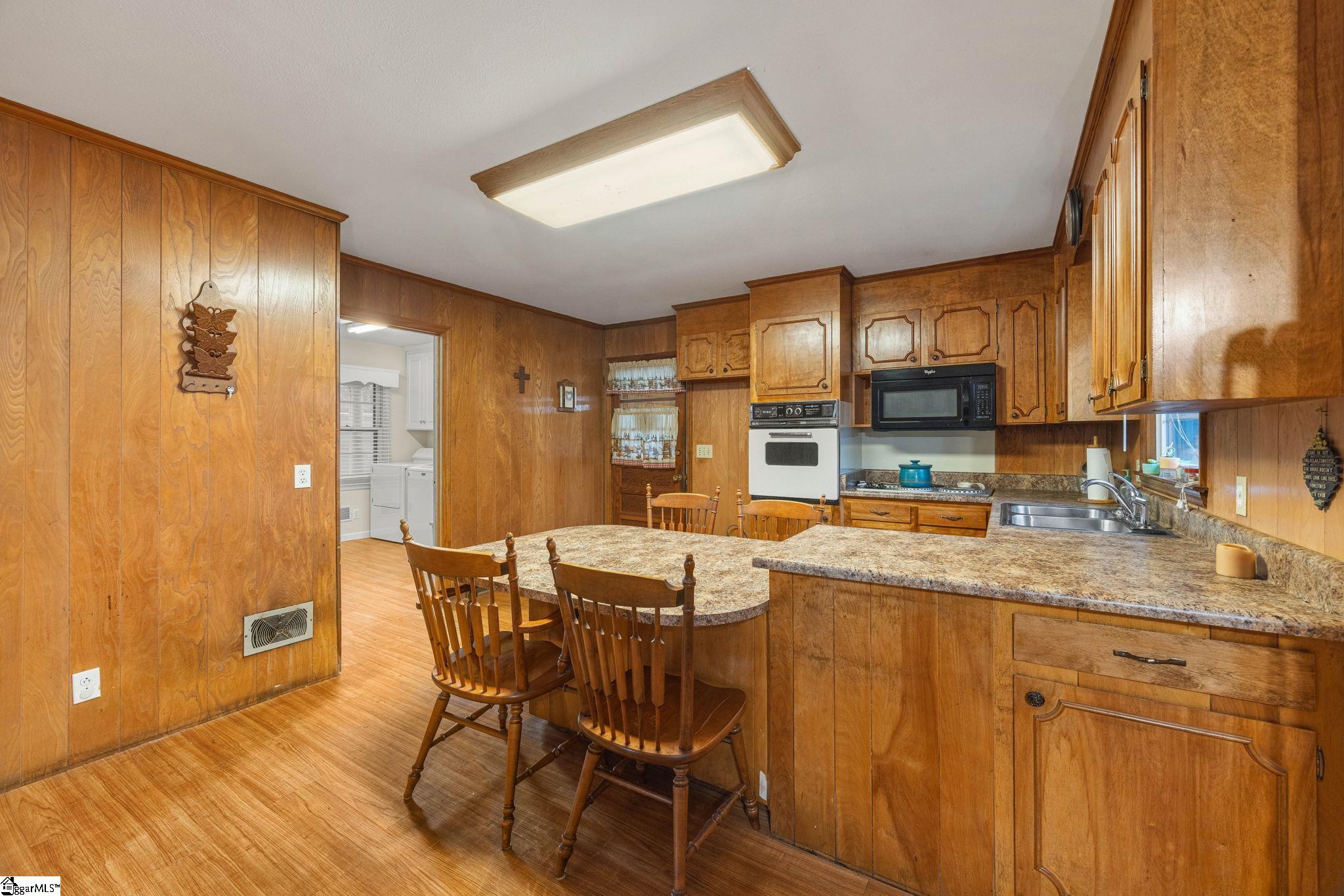 1592 Highway 357 Lyman, SC 29365 - Photo 37 of 37