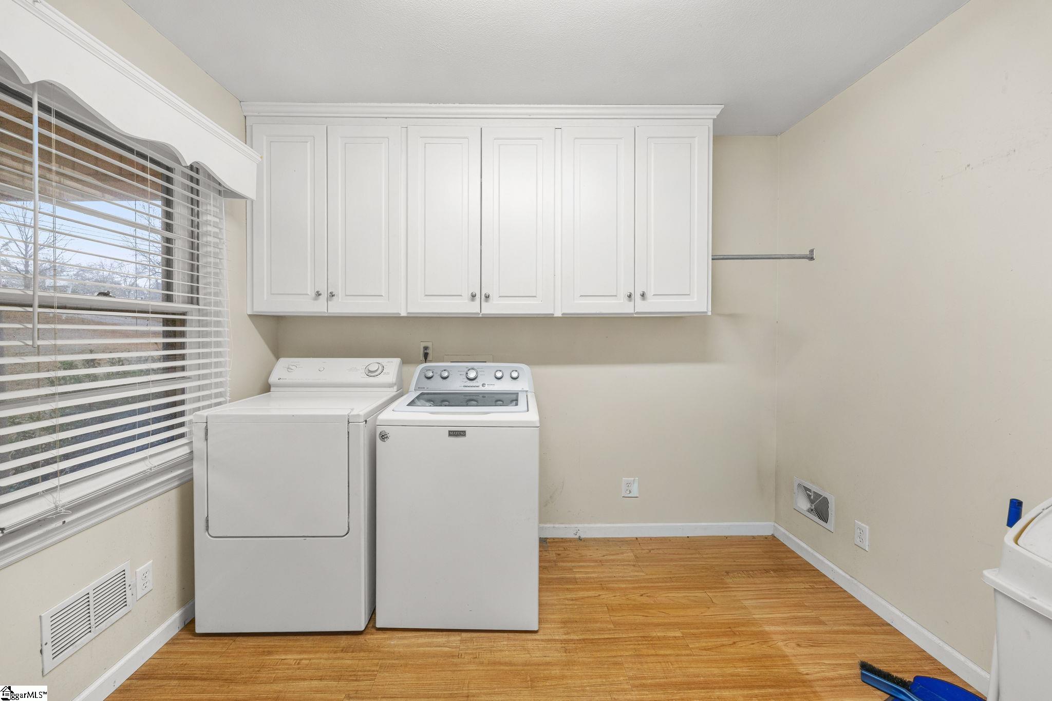 1592 Highway 357 Lyman, SC 29365 - Photo 4 of 37