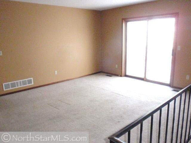 4728 Hayward Road North Oakdale, MN 55128 - Photo 2 of 10