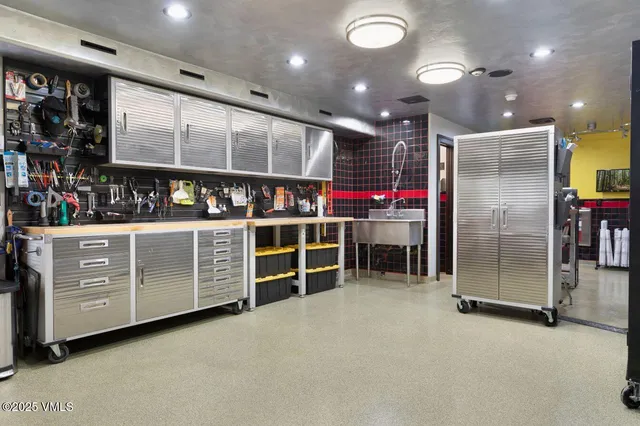 $740,000 | 245 Marmot Lane, Unit 1, Eagle, CO 81631