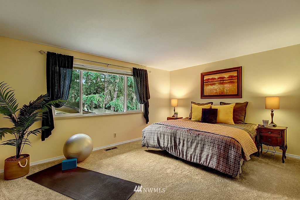 14624 157th Place Southeast Renton, WA 98059 - Photo 8 of 20