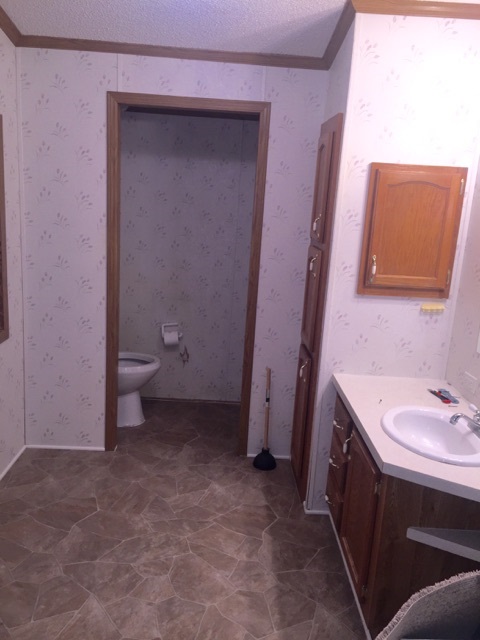 2371 West Orland Road Angola, IN 46703 - Photo 6 of 10 Gallery Image 6