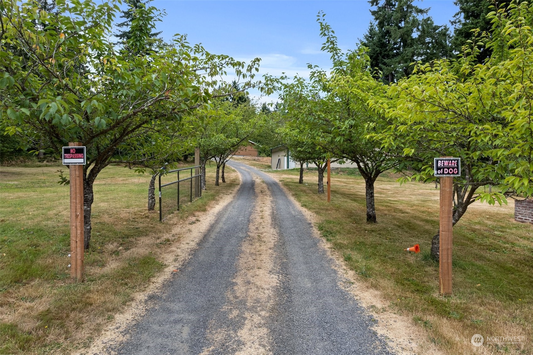 669 Twin Oaks Road Chehalis, WA 98532 - Photo 33 of 33 a view of an outdoor space with seating area