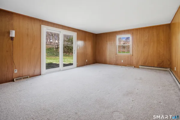 $374,900 | 104 Carman Road, Manchester, CT 06042
