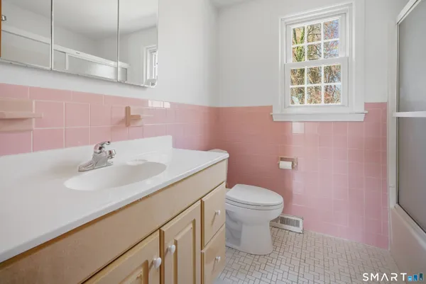 $374,900 | 104 Carman Road, Manchester, CT 06042