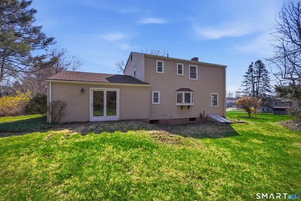 $374,900 | 104 Carman Road, Manchester, CT 06042