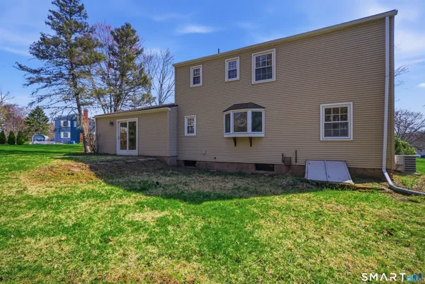 $374,900 | 104 Carman Road, Manchester, CT 06042