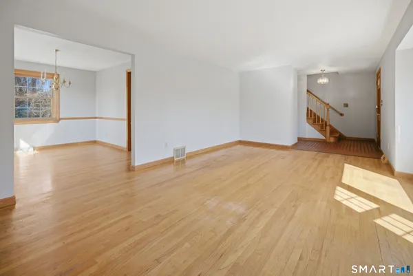 $374,900 | 104 Carman Road, Manchester, CT 06042