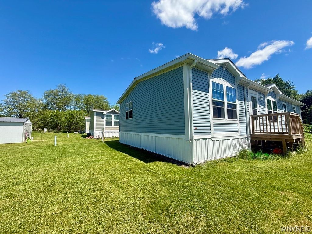 3926 Lockport Olcott Road, Unit 139 Lockport, NY 14094 - Photo 3 of 25