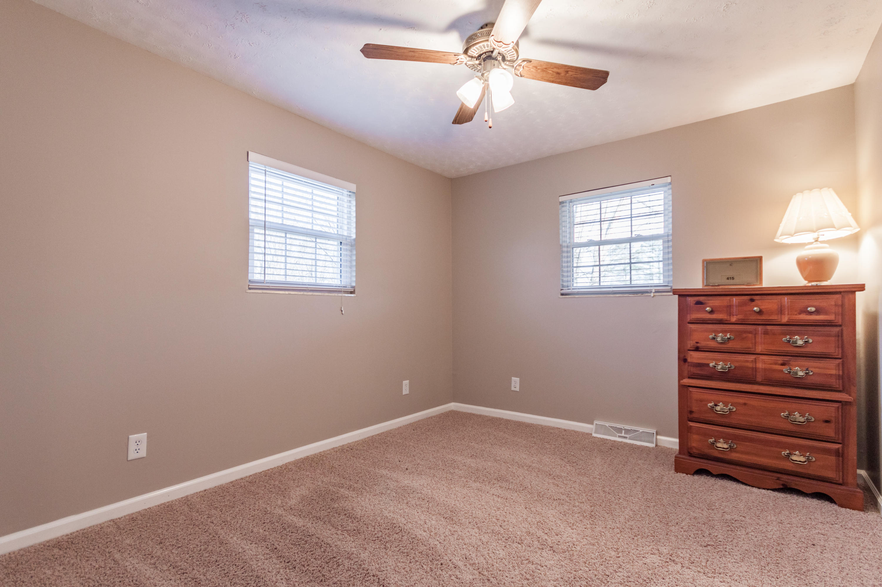 697 Coolidge Road La Follette, TN 37766 - Photo 12 of 20 697CoolidgeRd-145-HDR