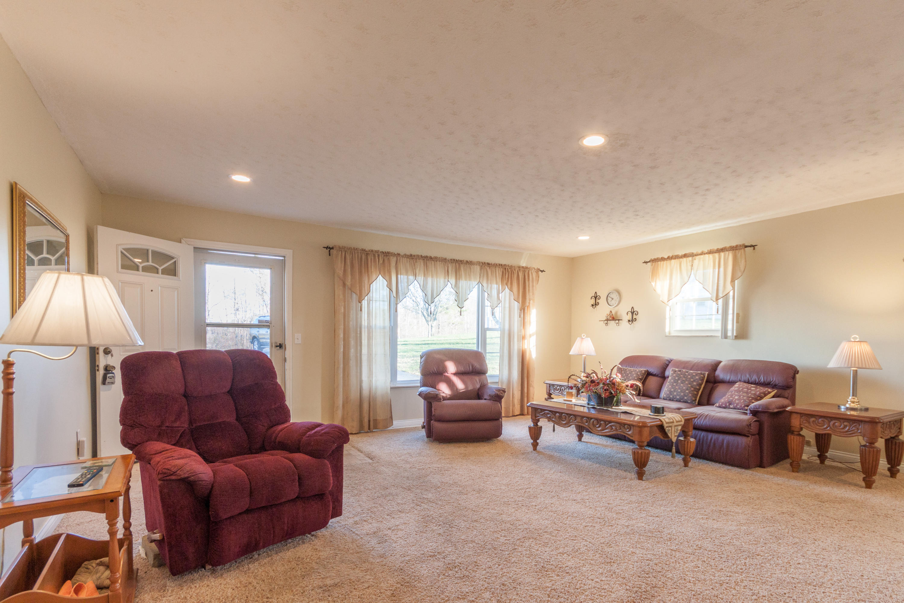 697 Coolidge Road La Follette, TN 37766 - Photo 4 of 20 697CoolidgeRd-88-HDR