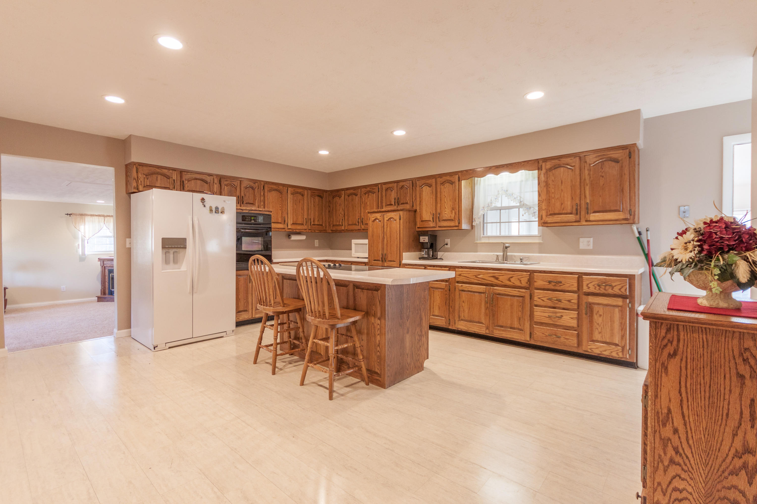 697 Coolidge Road La Follette, TN 37766 - Photo 8 of 20 697CoolidgeRd-118-HDR