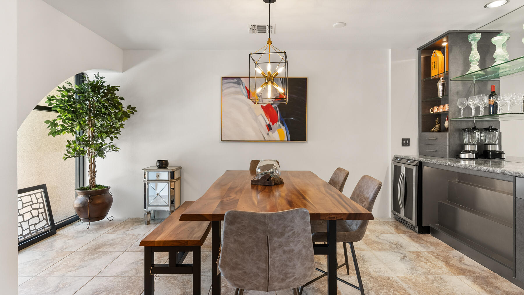 100 East Stevens Road, Unit 502 Palm Springs, CA 92262 - Photo 16 of 49 .