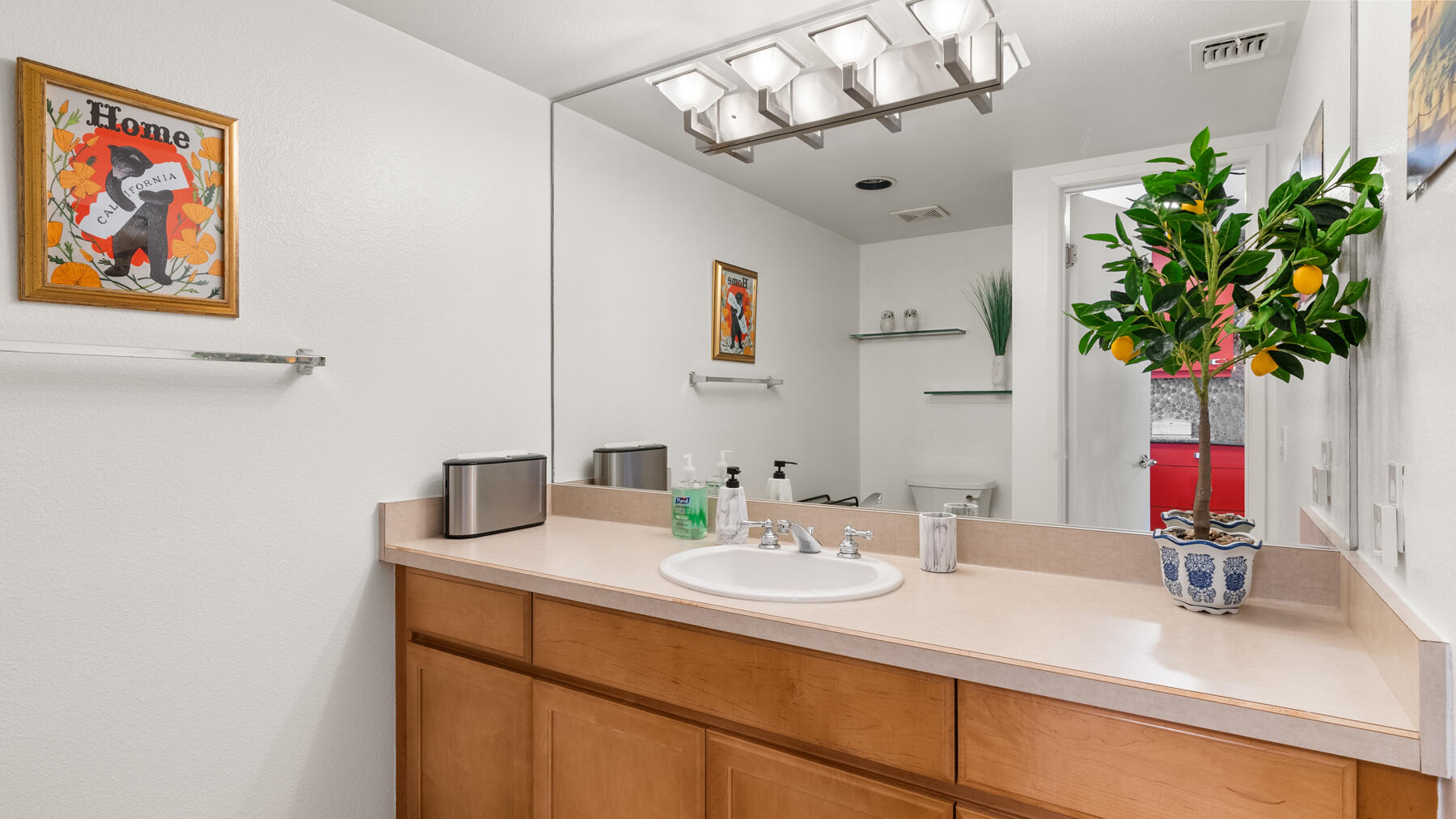 100 East Stevens Road, Unit 502 Palm Springs, CA 92262 - Photo 19 of 49 .