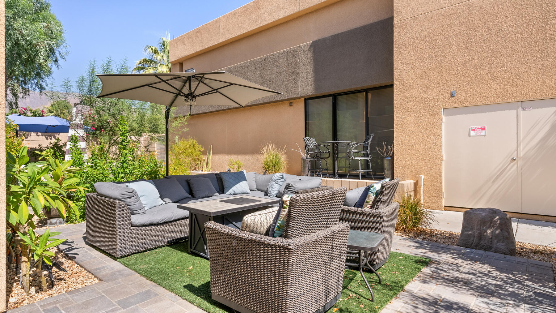 100 East Stevens Road, Unit 502 Palm Springs, CA 92262 - Photo 33 of 49 .