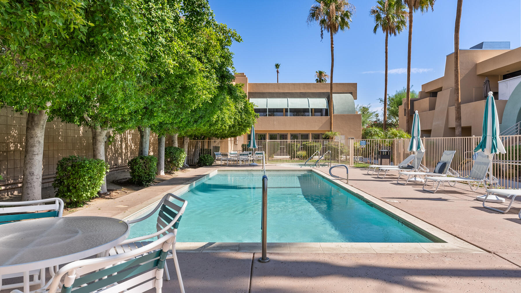 100 East Stevens Road, Unit 502 Palm Springs, CA 92262 - Photo 35 of 49 .