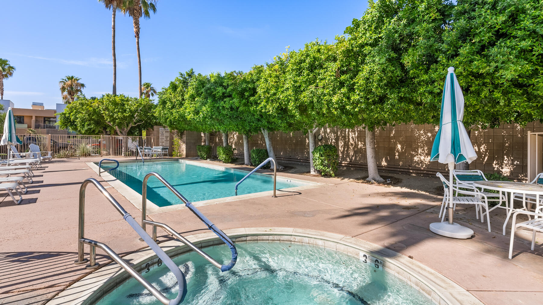 100 East Stevens Road, Unit 502 Palm Springs, CA 92262 - Photo 37 of 49 .