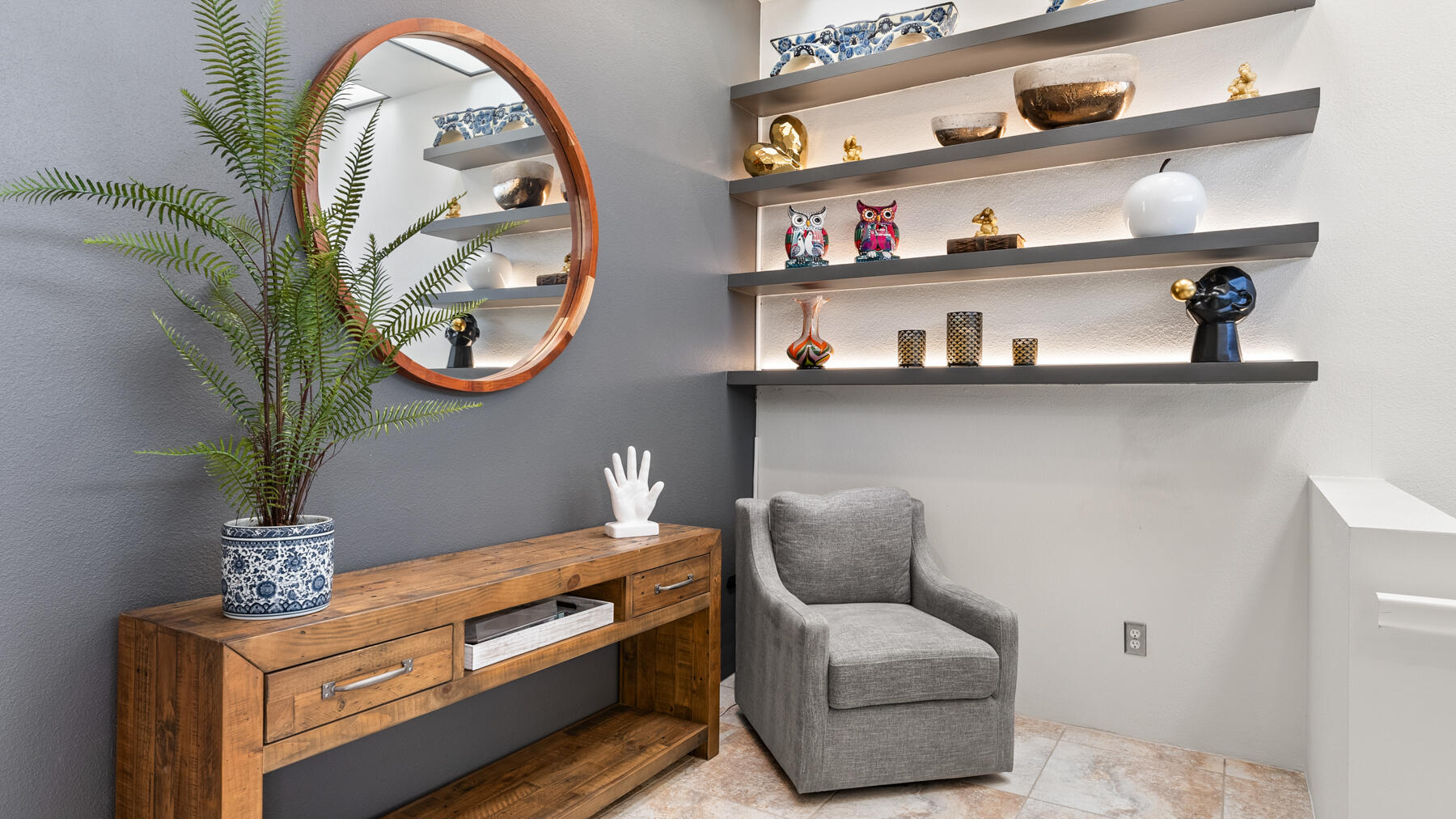 100 East Stevens Road, Unit 502 Palm Springs, CA 92262 - Photo 4 of 49 .