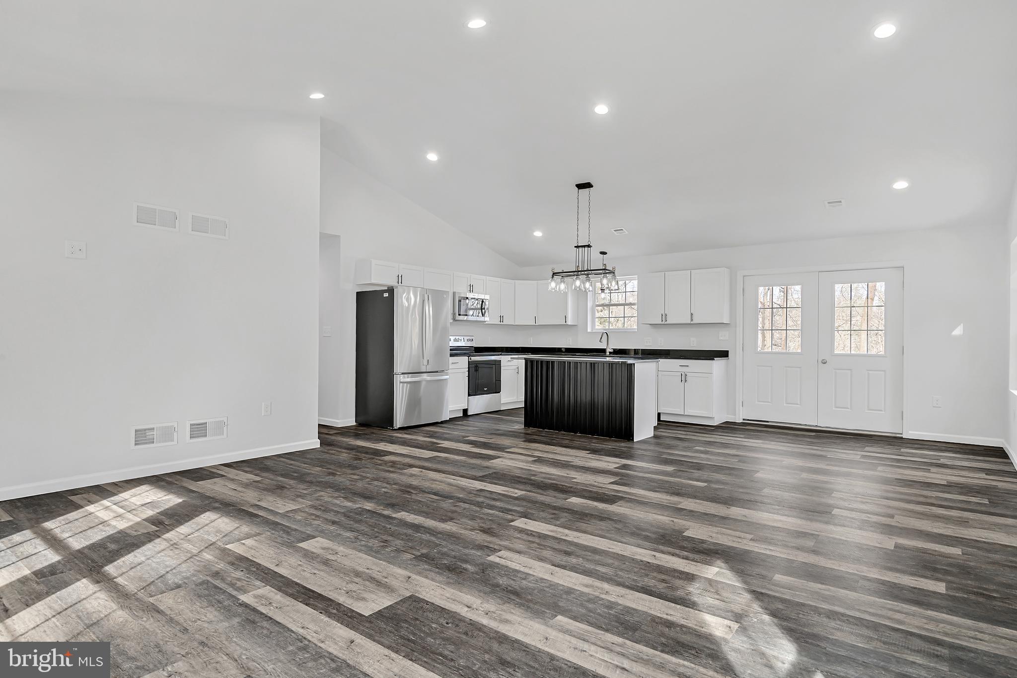 75 Cherry Road Airville, PA 17302 - Photo 4 of 27 Gallery Image 4