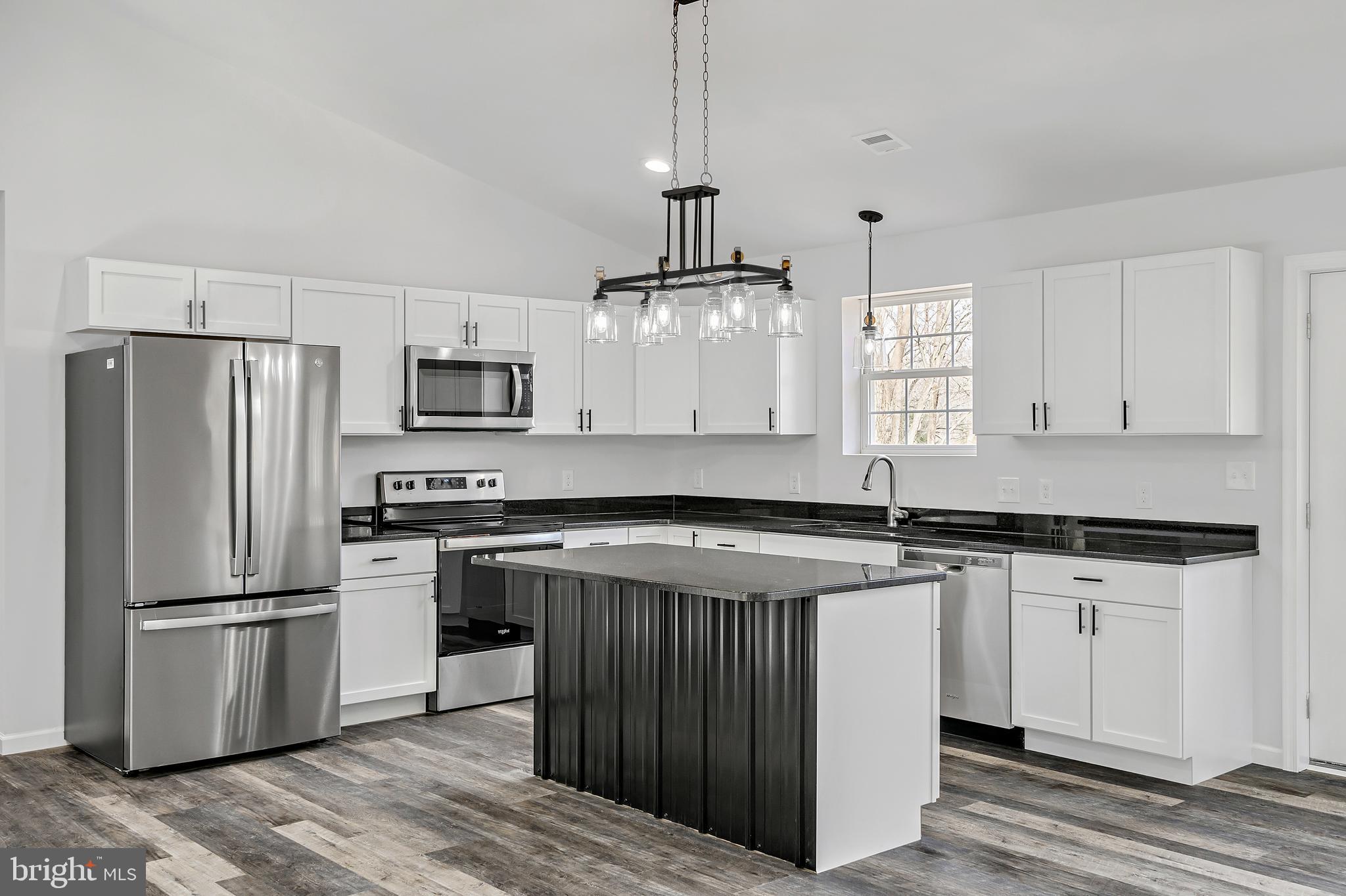 75 Cherry Road Airville, PA 17302 - Photo 7 of 27 Gallery Image 7