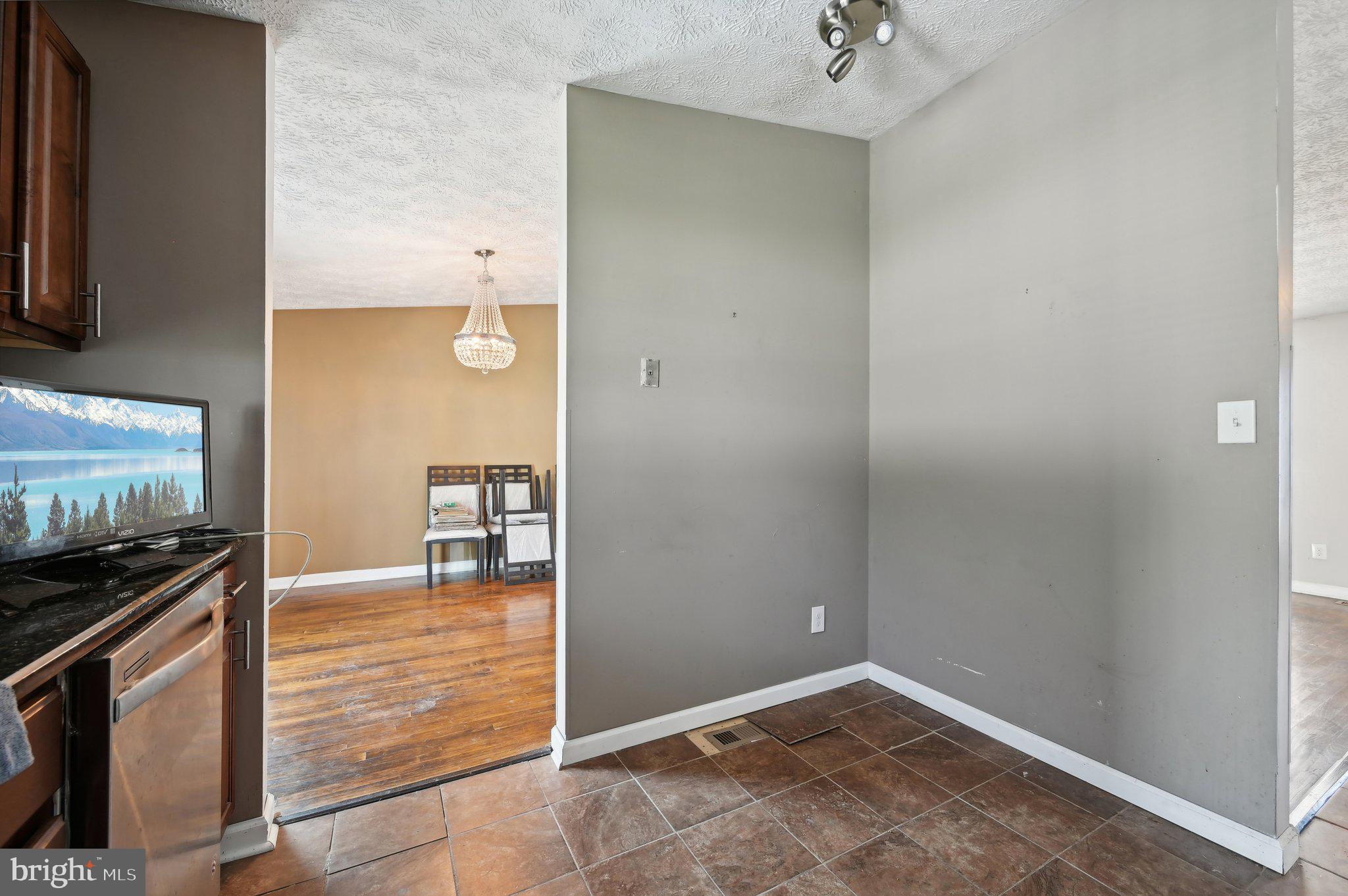 8402 Lucerne Road Randallstown, MD 21133 - Photo 13 of 41 Gallery Image 13