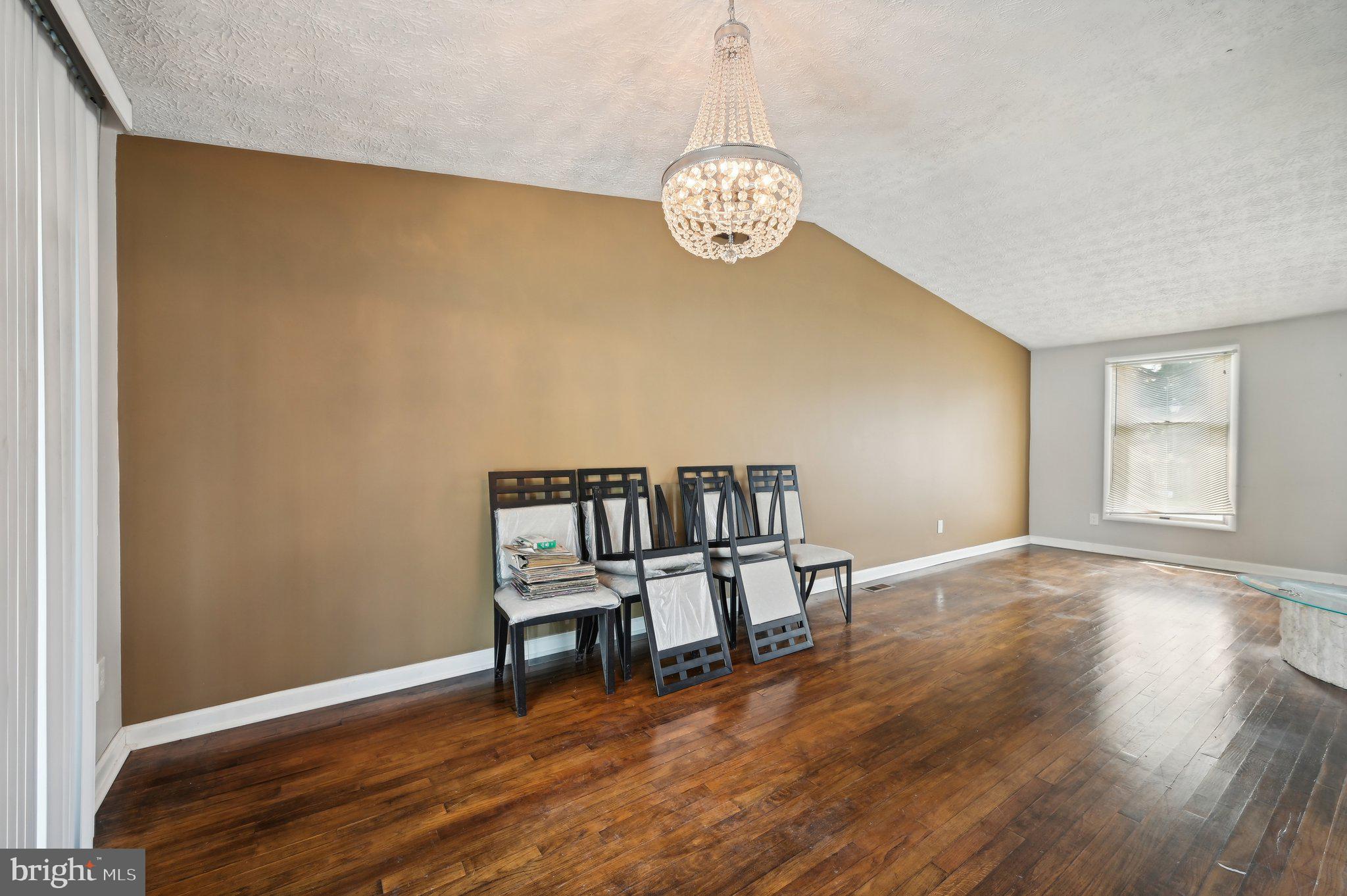 8402 Lucerne Road Randallstown, MD 21133 - Photo 9 of 41 Gallery Image 9