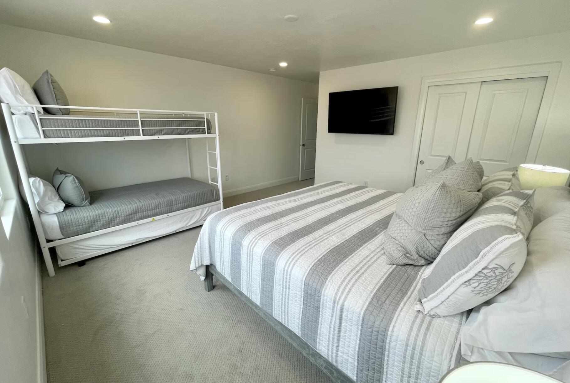 1347 Paseos Street Washington, UT 84780 - Photo 27 of 39 Screen Shot 2026-04-21 at 8.20.05 PM