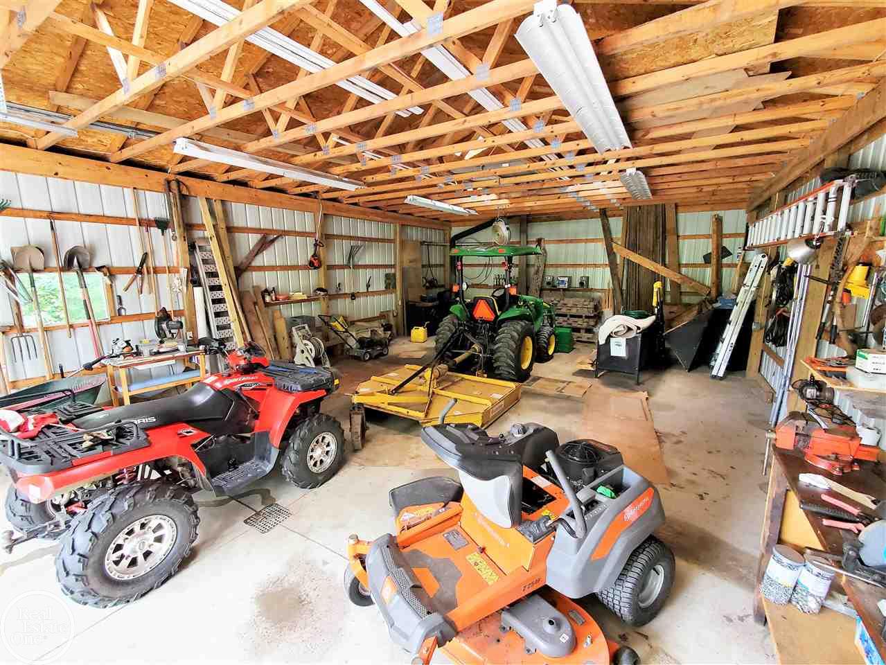 270 East Youngs Road Gladwin, MI 48624 - Photo 53 of 71 50048600-52.JPG