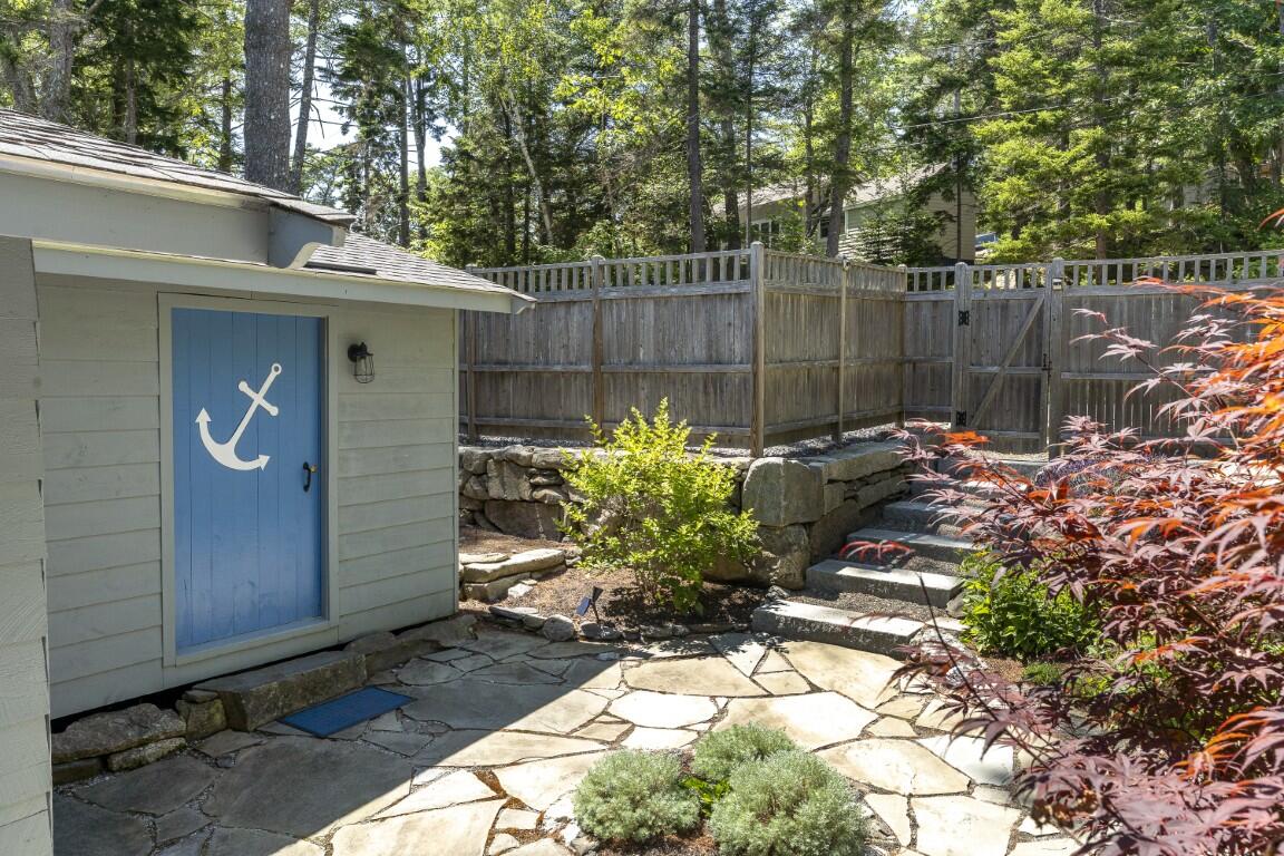 68 Wall Point Road Boothbay Harbor, ME 04538 - Photo 29 of 45 28.