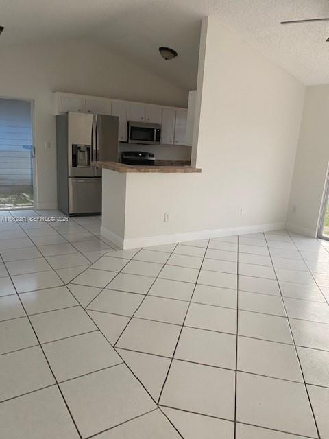 10304 Southwest 139th Place Miami, FL 33186 - Photo 12 of 28