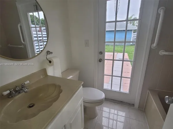 $3,600 | 10304 Southwest 139th Place, Miami, FL 33186