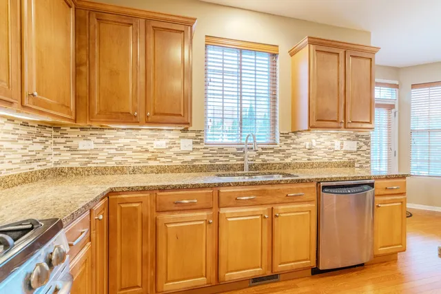 $675,000 | 125 North Spruce Avenue, Wood Dale, IL 60191