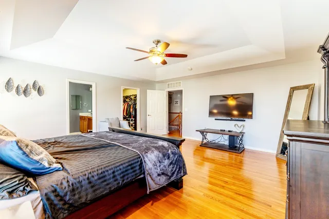 $675,000 | 125 North Spruce Avenue, Wood Dale, IL 60191