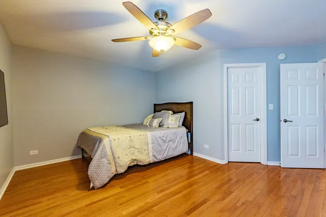 $675,000 | 125 North Spruce Avenue, Wood Dale, IL 60191