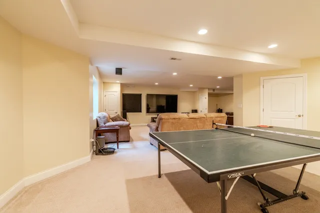 $675,000 | 125 North Spruce Avenue, Wood Dale, IL 60191