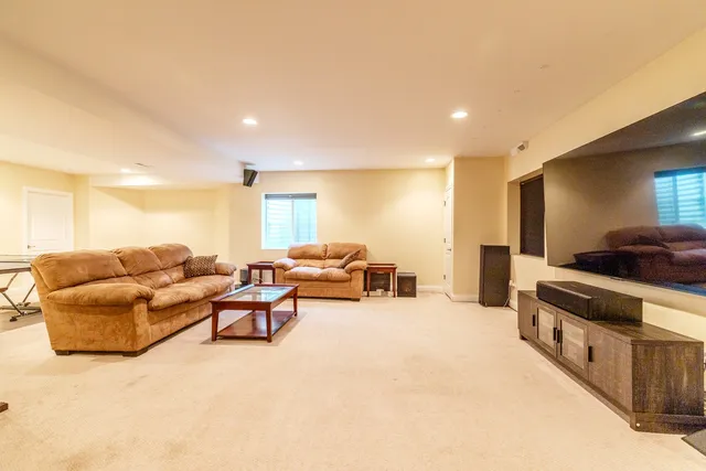 $675,000 | 125 North Spruce Avenue, Wood Dale, IL 60191