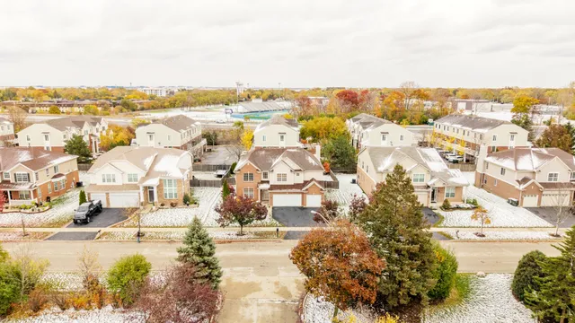 $675,000 | 125 North Spruce Avenue, Wood Dale, IL 60191