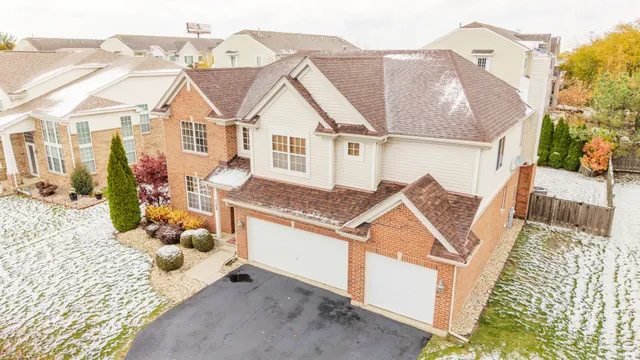 $675,000 | 125 North Spruce Avenue, Wood Dale, IL 60191