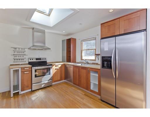 67 Ferncliff Avenue Springfield, MA 01119 - Photo 6 of 22 Gallery Image 6