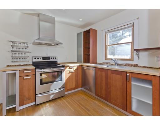 67 Ferncliff Avenue Springfield, MA 01119 - Photo 7 of 22 Gallery Image 7