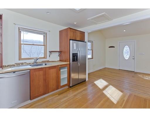 67 Ferncliff Avenue Springfield, MA 01119 - Photo 8 of 22 Gallery Image 8