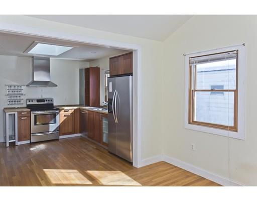 67 Ferncliff Avenue Springfield, MA 01119 - Photo 10 of 22 Gallery Image 10