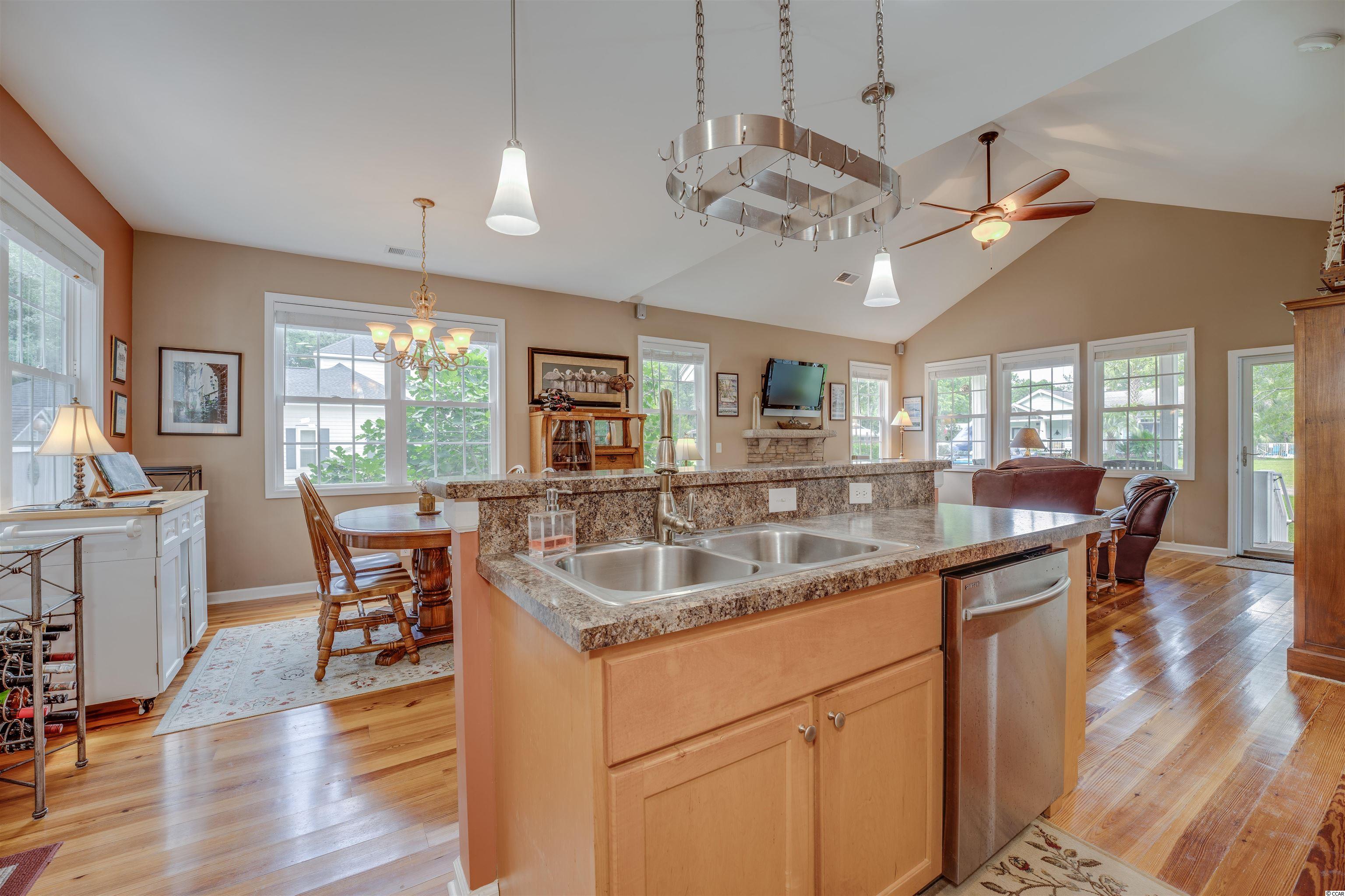 5355 Berkeley Court Murrells Inlet, SC 29576 - Photo 9 of 36 Gallery Image 9