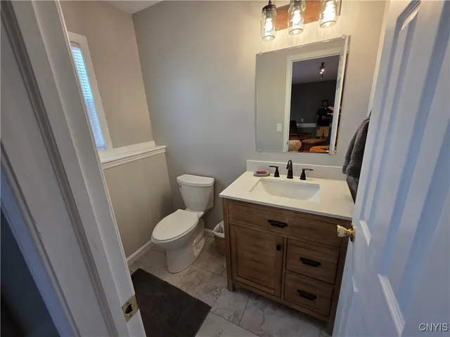 $332,500 | 8775 Honeycomb Path, Cicero, NY 13039